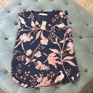 Pink and beautiful blue floral short sleeve top!